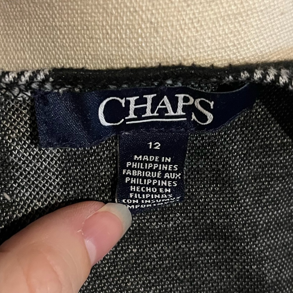 Chaps Plaid Long Sleeve Dress in Great Condition - Picture 6 of 7